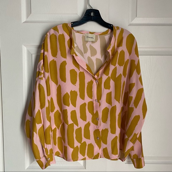 CONTRASTING PEBBLE PRINT SHIRT BLOUSE BY DIXIE - Picture 2 of 9